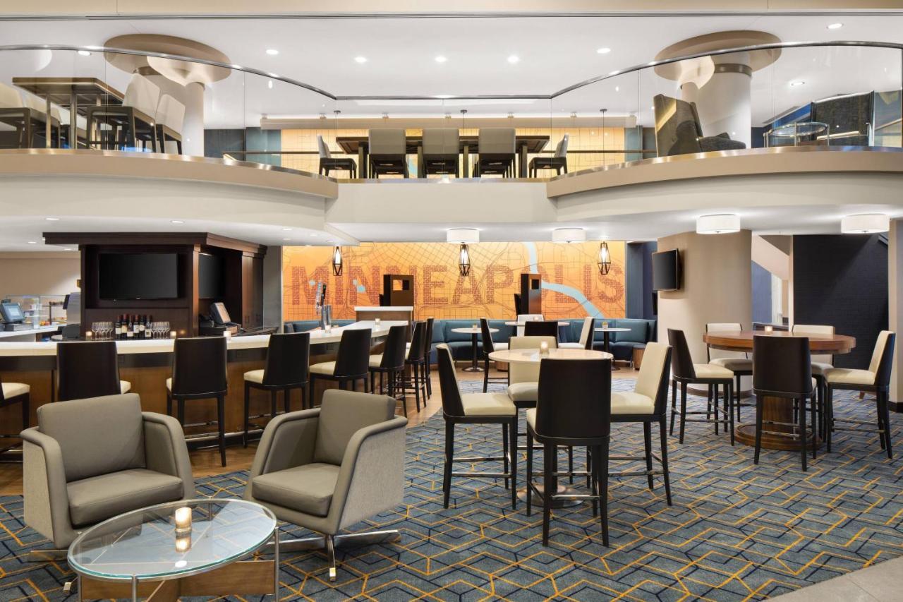 Courtyard By Marriott Minneapolis Downtown Exterior foto