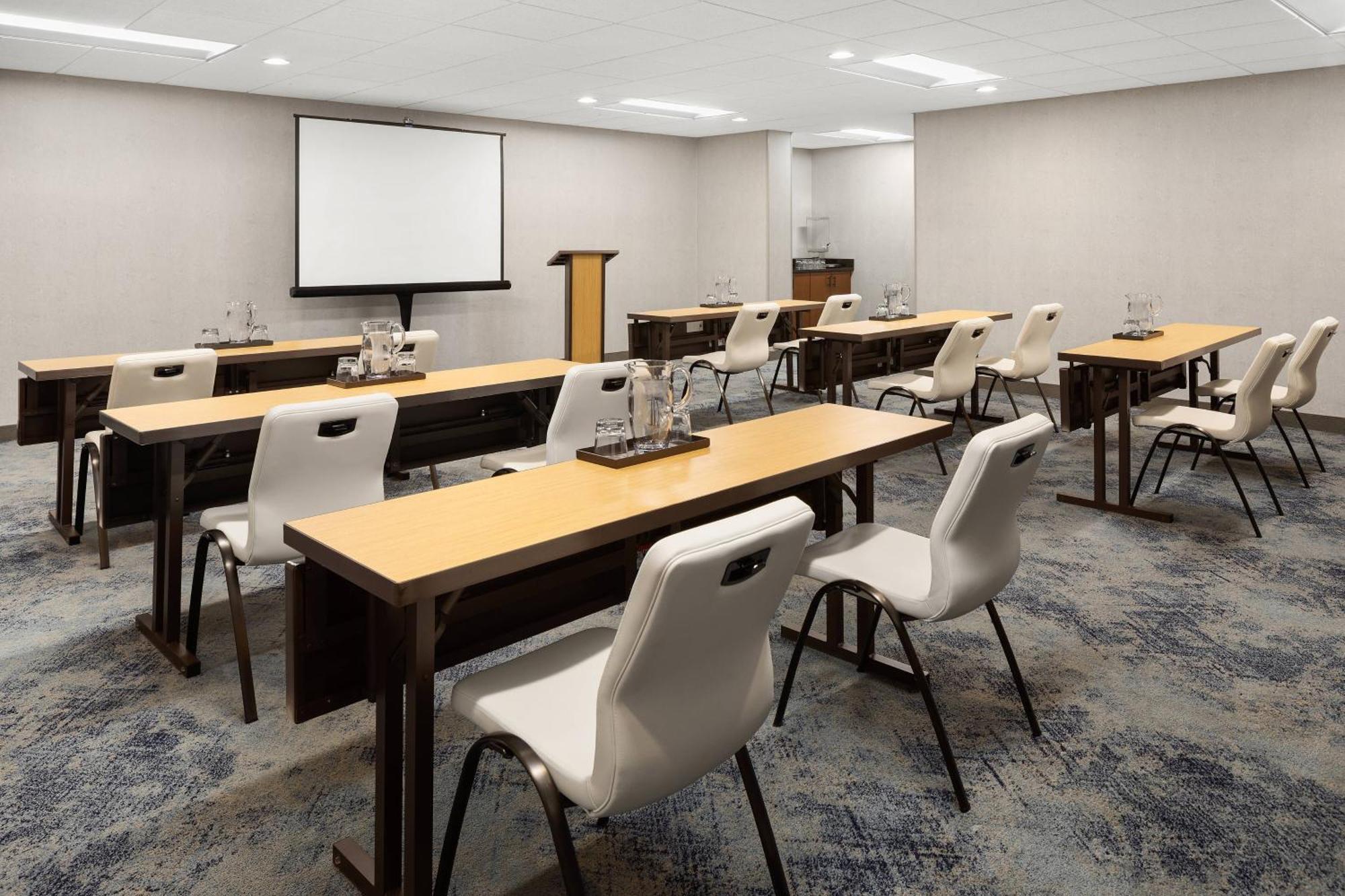 Courtyard By Marriott Minneapolis Downtown Exterior foto
